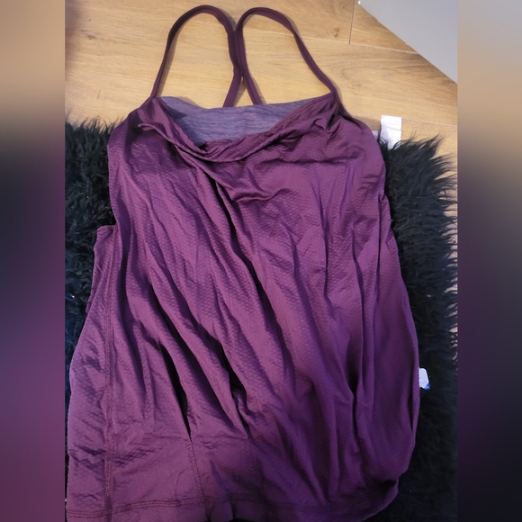 Lululemon Tank - Picture 1 of 2